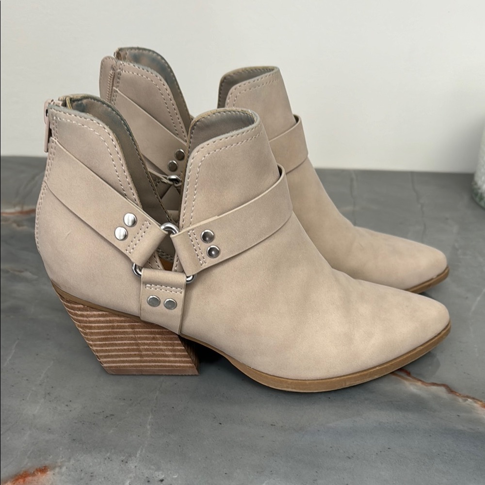 Women's Beige Ankle Boots